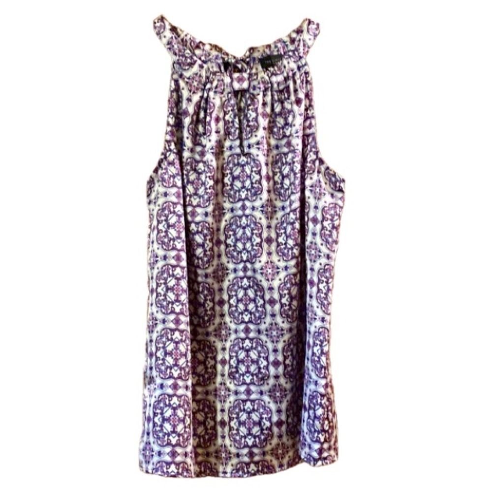 The Limited Medium Silky Geometric Print Sleeveless Keyhole Halter Blouse